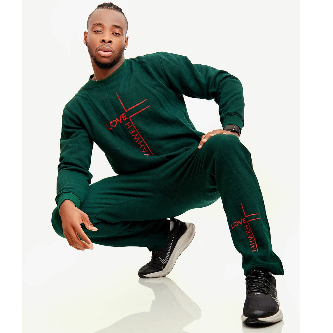 I Love Yahweh Sweater - Green